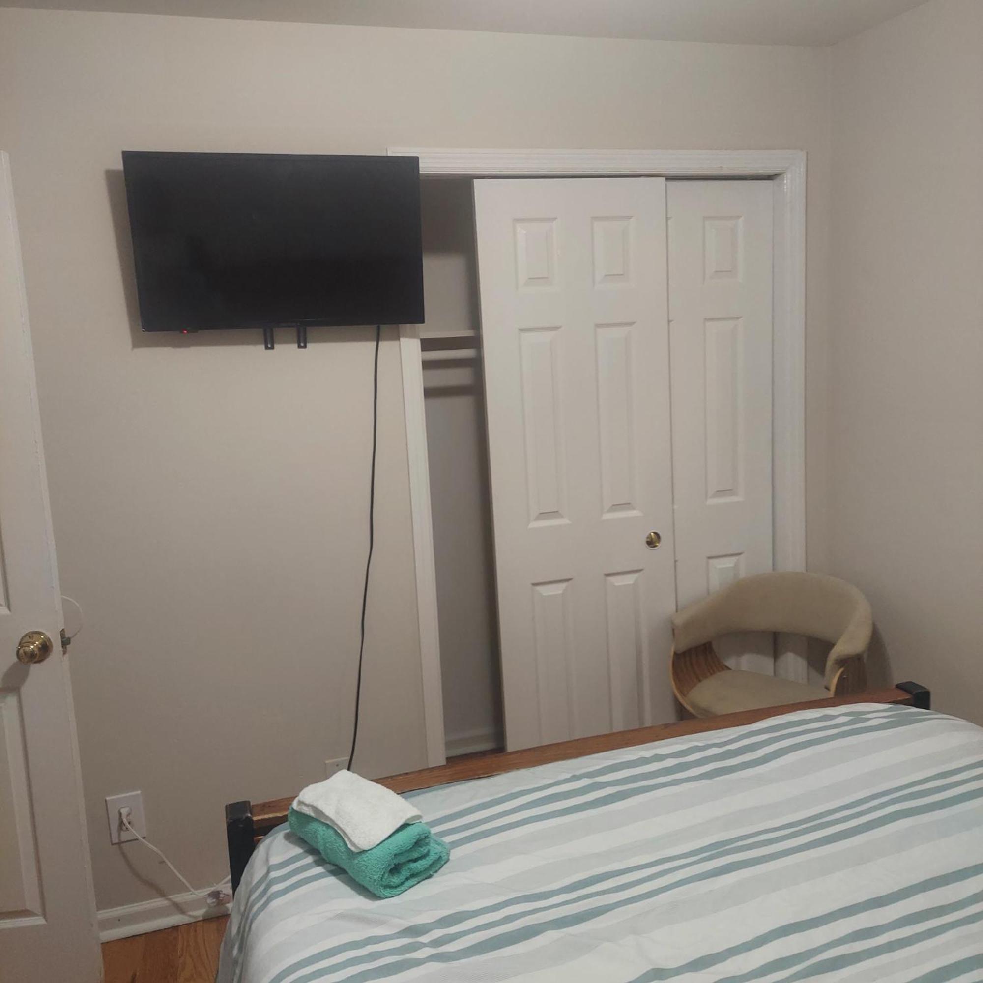 Cosy Bedroom 12Mins To Airport Prudential Njit Umdj Penn Station Newark Luaran gambar